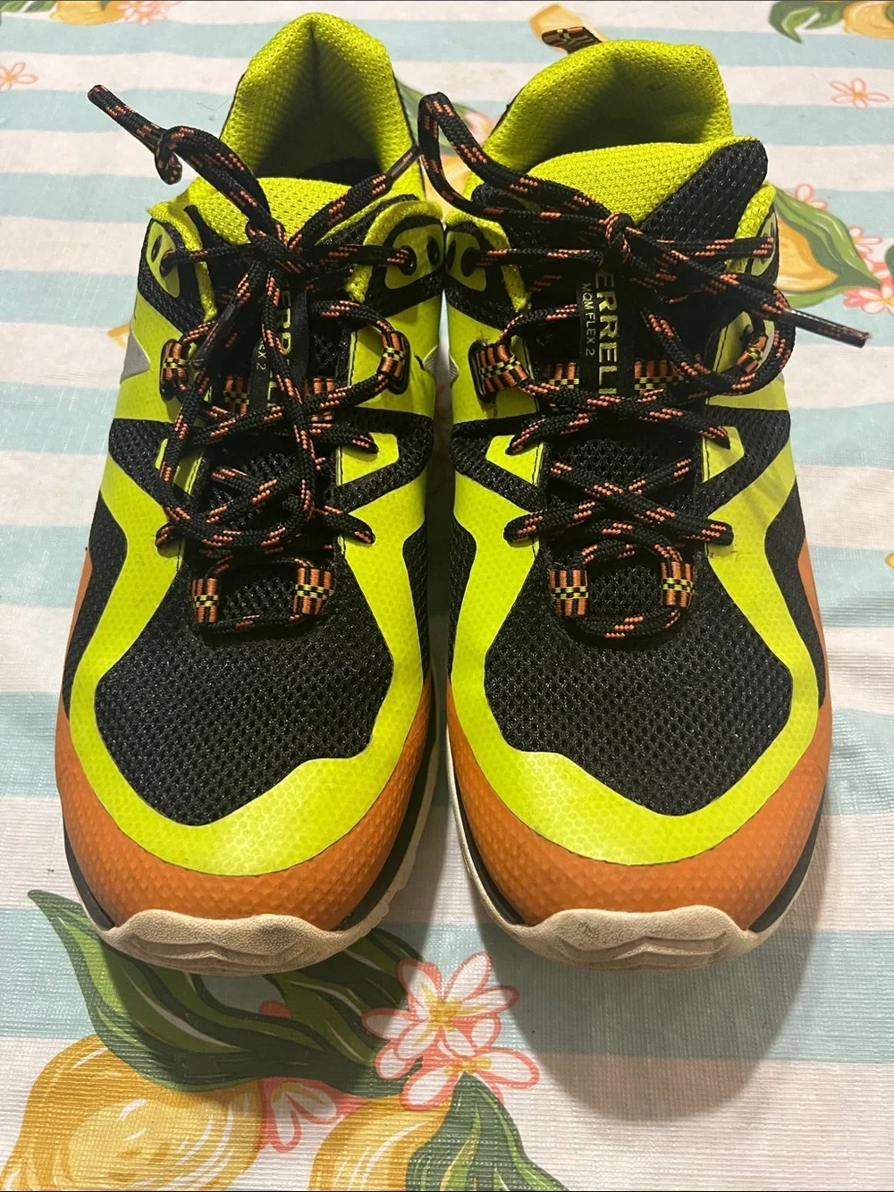 Merrell Men's Neon Yellow & Black Trail Running Shoes with Brownish/orangAccents